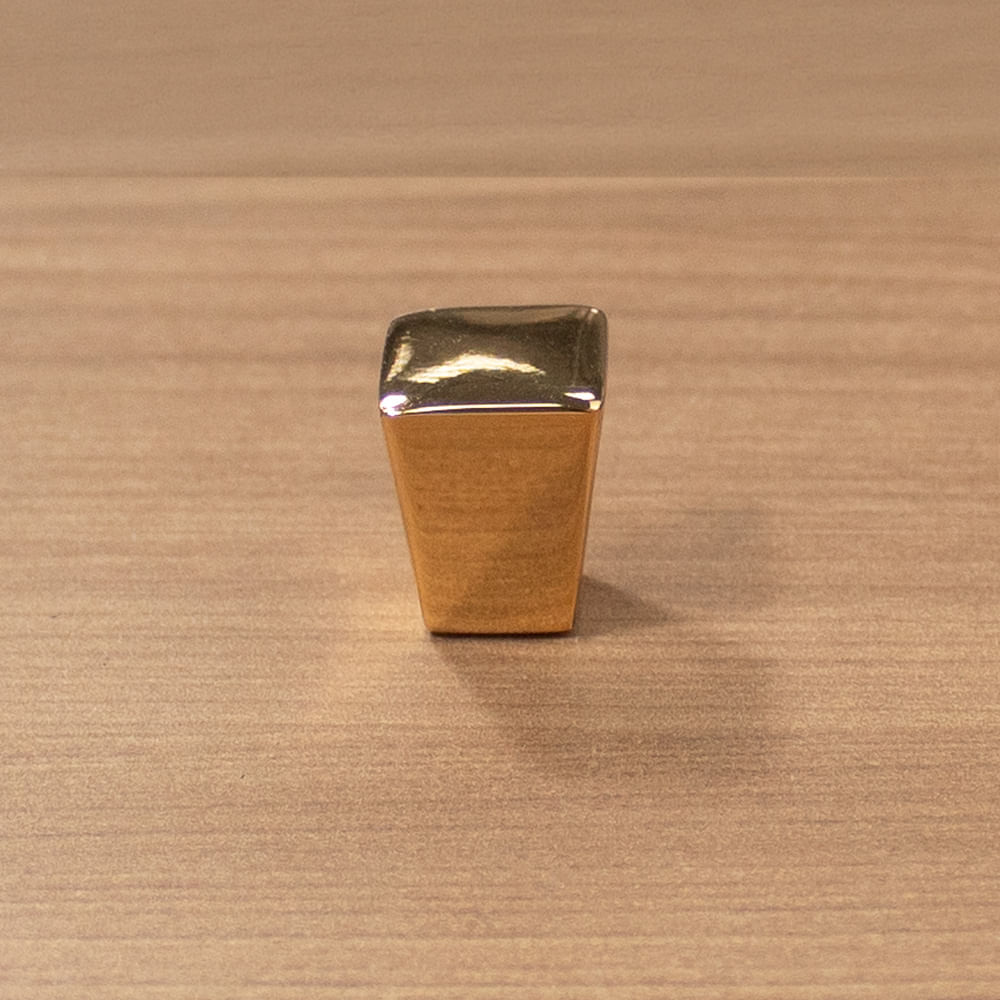 P Gold -1